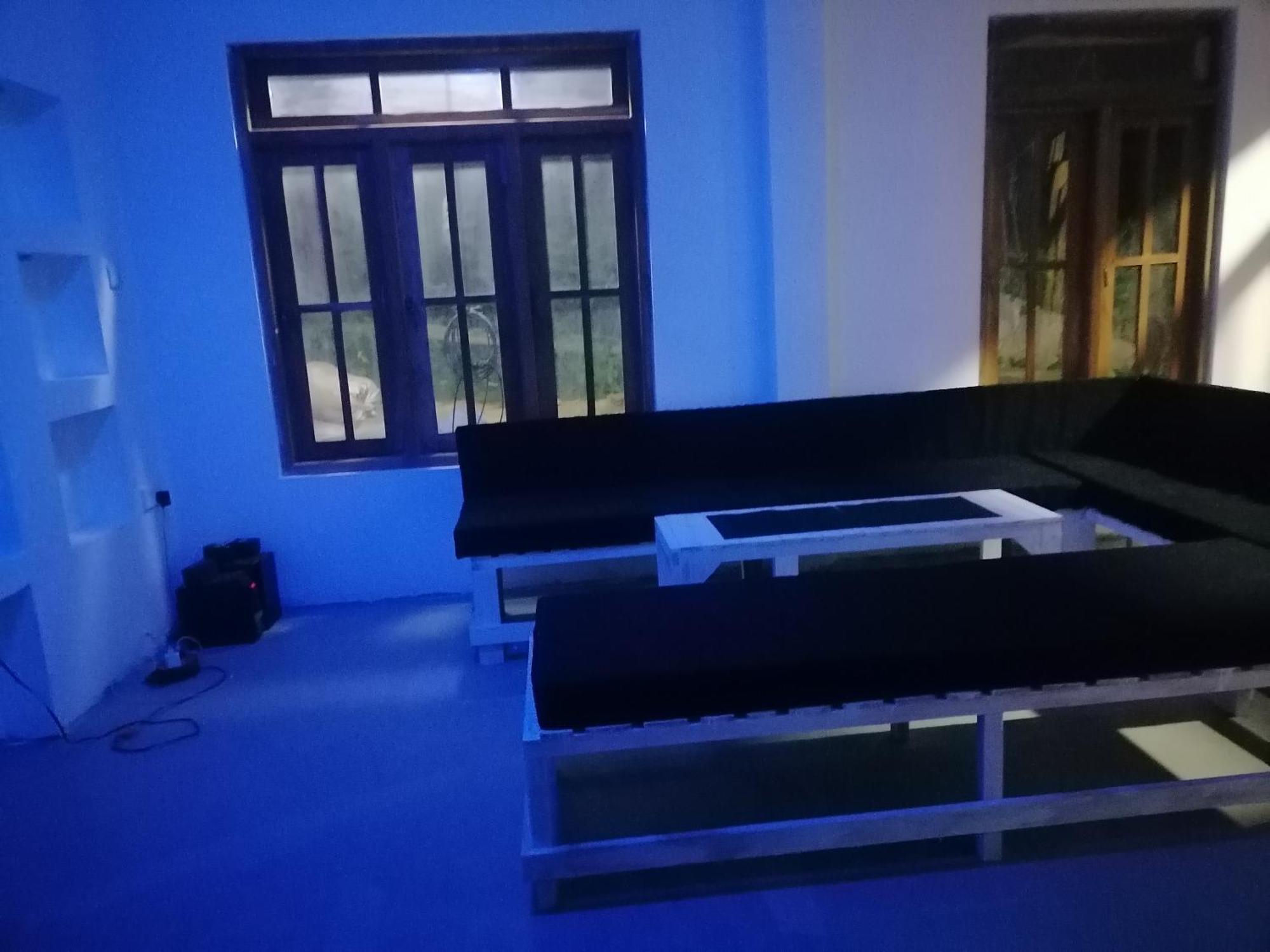 Bed & Baggage Hostel Ела Екстериор снимка